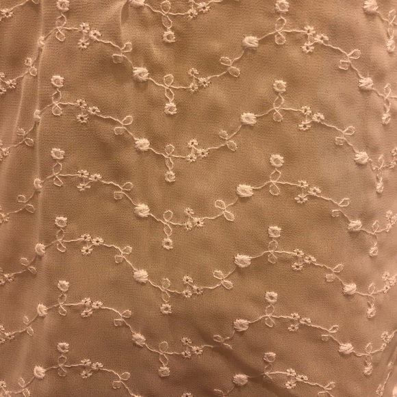 Cream Sheer American Eagle Top - Picture 7 of 7